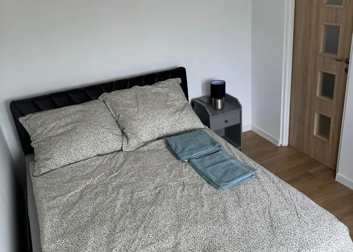 Mallborro - Z Widokiem Na Zamek *